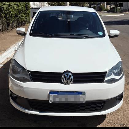 VOLKSWAGEN FOX 1.6 MI HIGHLINE 8V FLEX 4P MANUAL VOLKSWAGEN FOX 1.6 MI HIGHLINE 8V FLEX 4P MANUAL